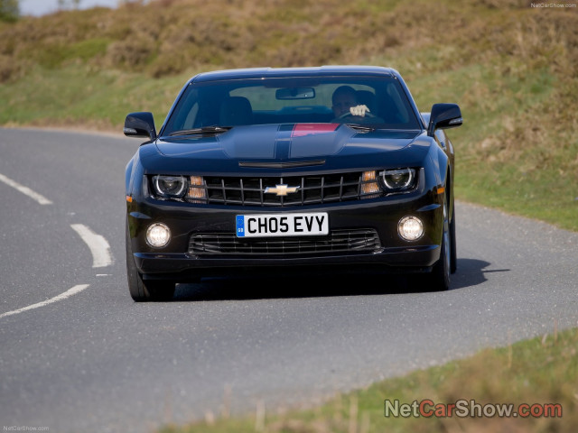 Chevrolet Camaro фото