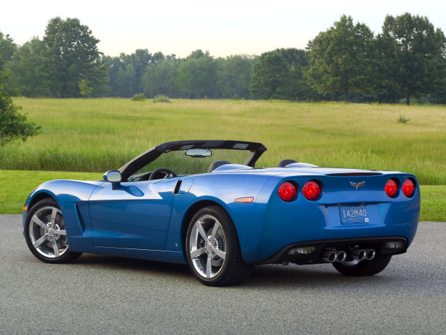 Chevrolet Corvette C6 Convertible фото