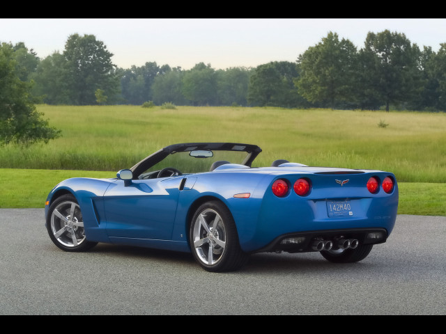 Chevrolet Corvette C6 Convertible фото