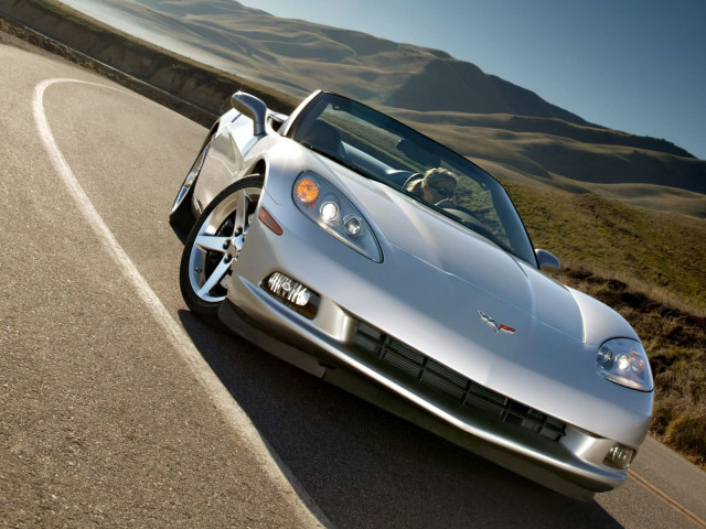 Chevrolet Corvette C6 Convertible фото