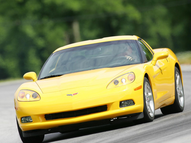 Chevrolet Corvette C6 фото