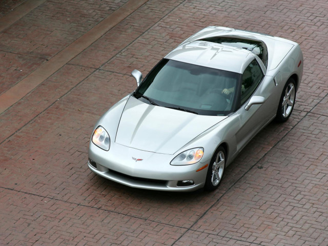 Chevrolet Corvette C6 фото