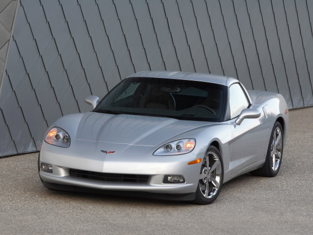 Chevrolet Corvette C6 фото