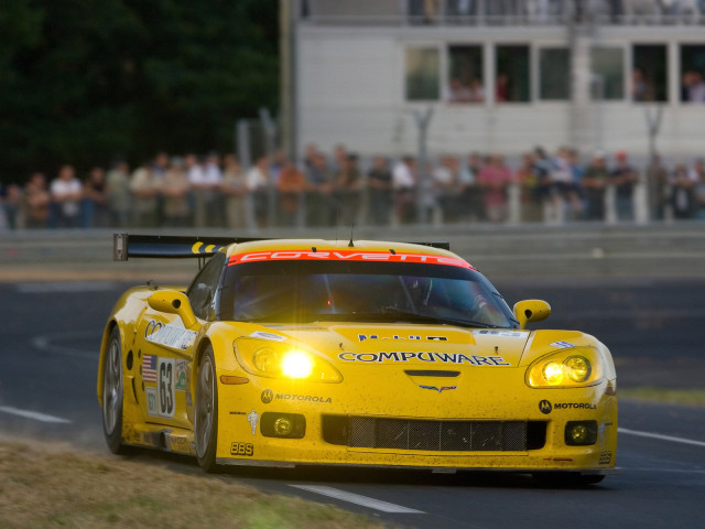 Chevrolet Corvette C6R фото