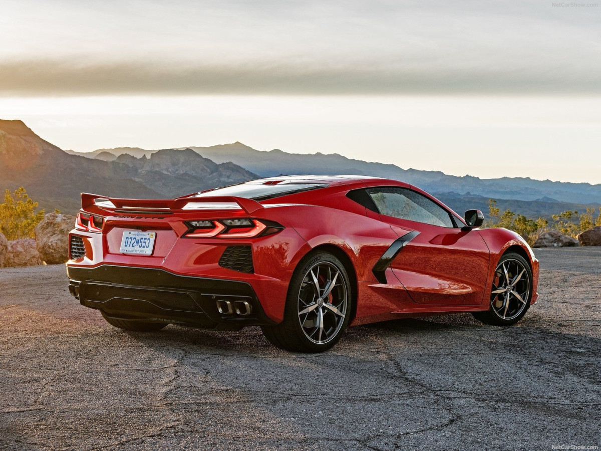 Chevrolet Corvette C8 Stingray фото 204231