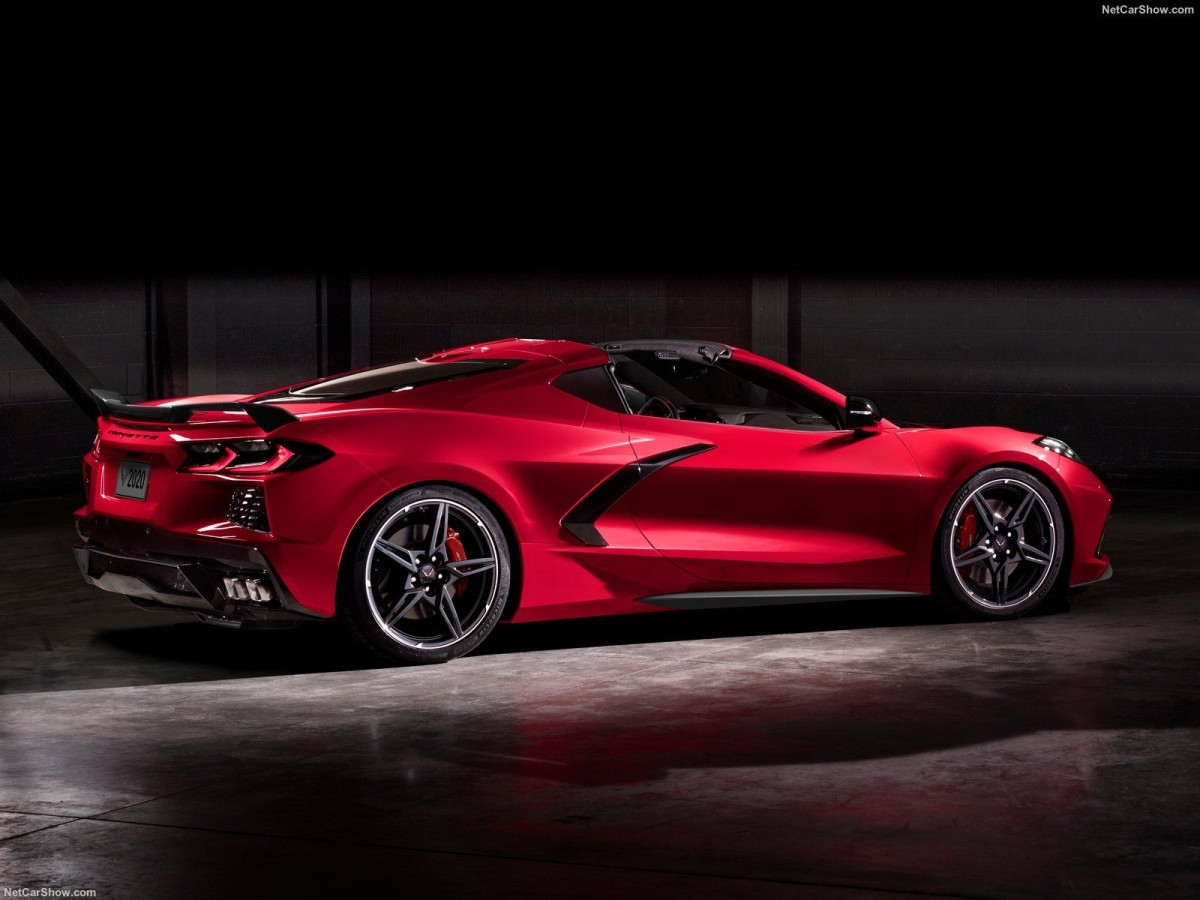 Chevrolet Corvette C8 Stingray фото 204237