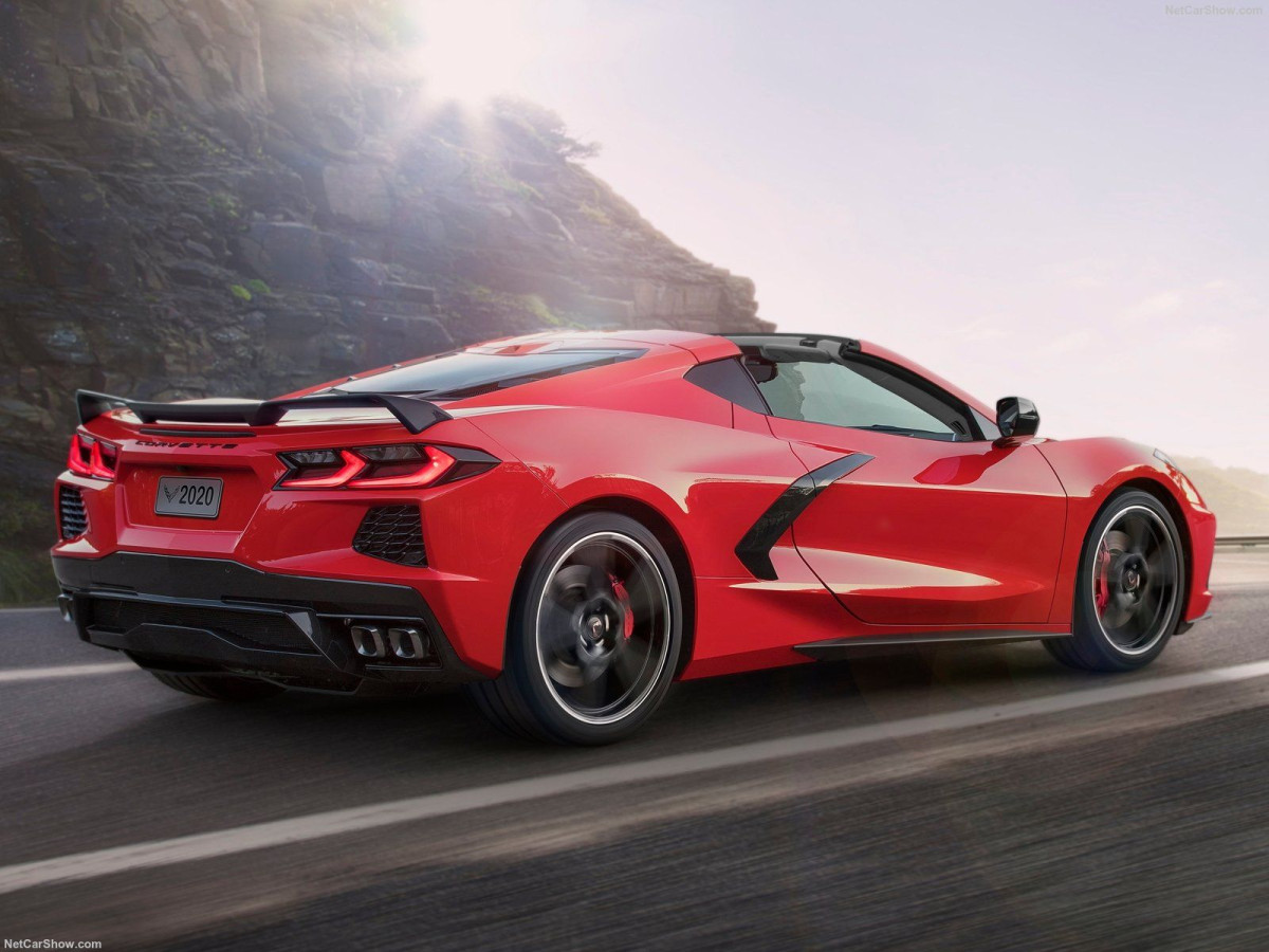 Chevrolet Corvette C8 Stingray фото 204245