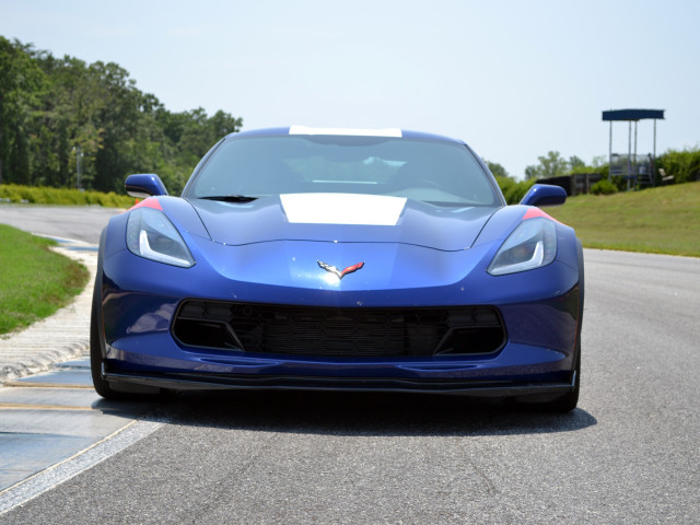 Chevrolet Corvette Grand Sport фото