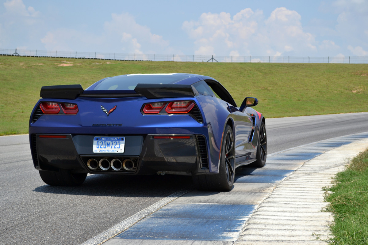 Chevrolet Corvette Grand Sport фото 173999