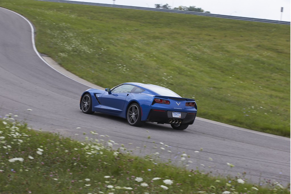 Chevrolet Corvette Stingray фото 132841