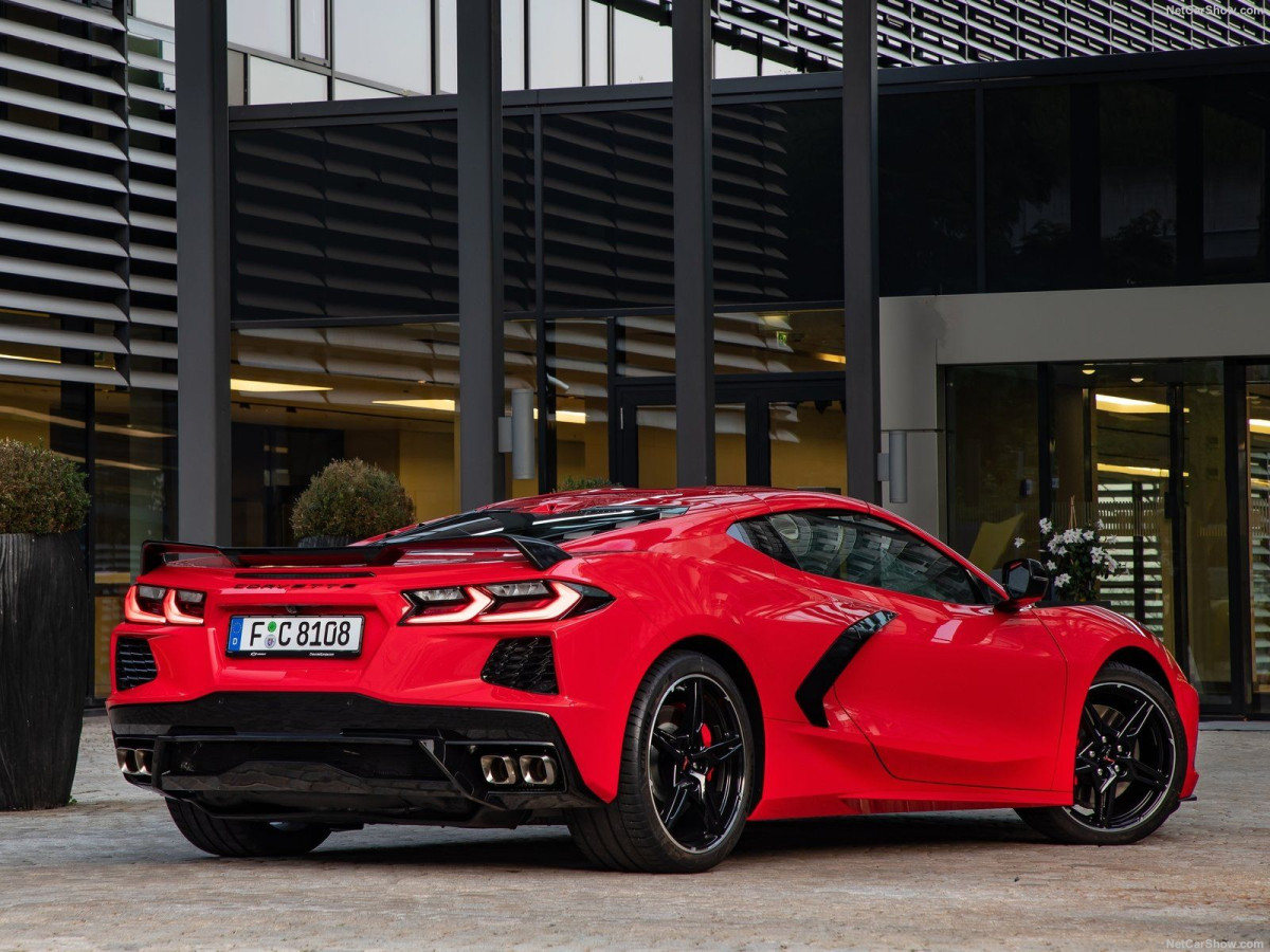 Chevrolet Corvette Stingray фото 207311