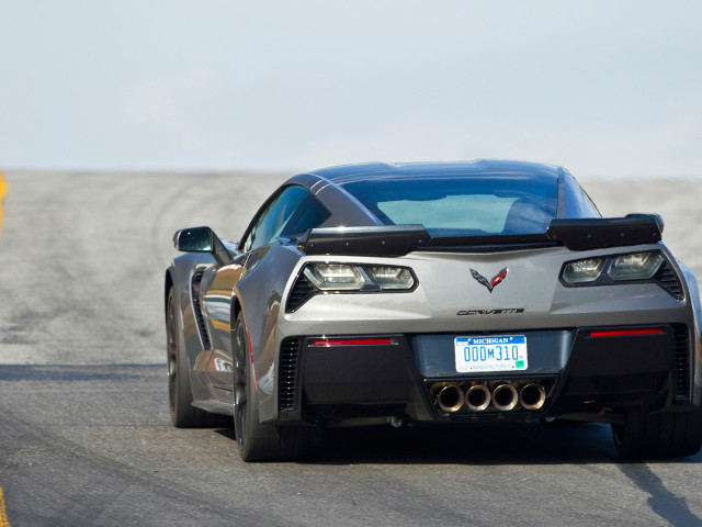 Chevrolet Corvette Z06 фото