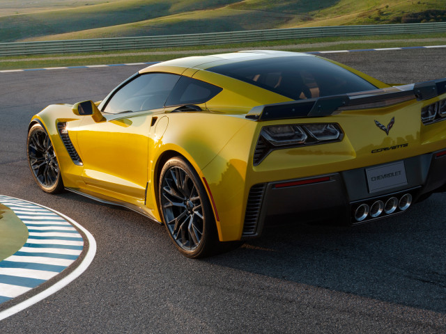 Chevrolet Corvette Z06 фото