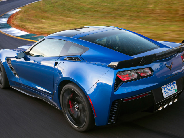 Chevrolet Corvette Z06 фото