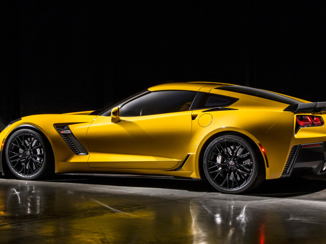 Chevrolet Corvette Z06 фото