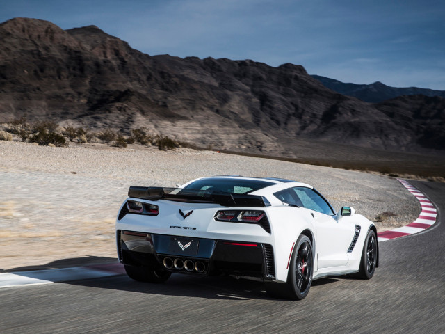 Chevrolet Corvette Z06 фото