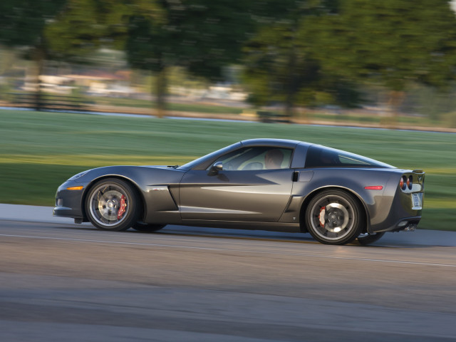 Chevrolet Corvette Z06 фото