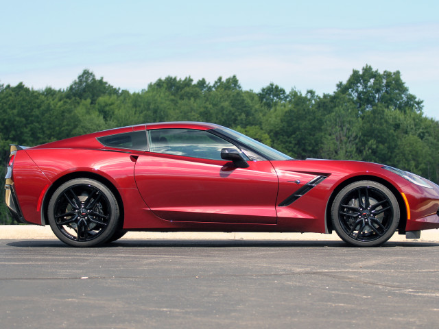 Chevrolet Corvette Z51 фото