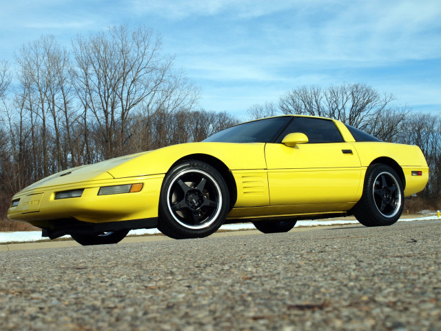 Chevrolet Corvette фото