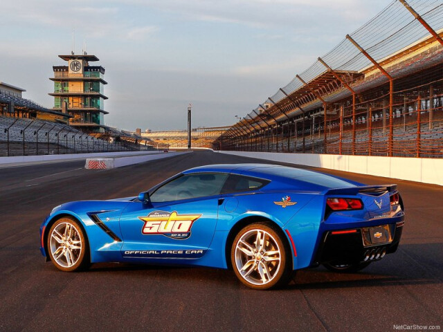 Chevrolet Corvette фото