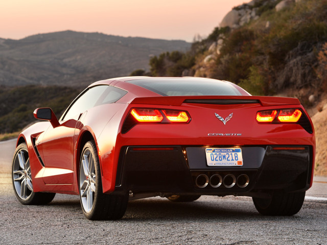 Chevrolet Corvette фото