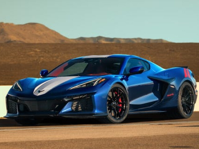 Chevrolet Corvette фото