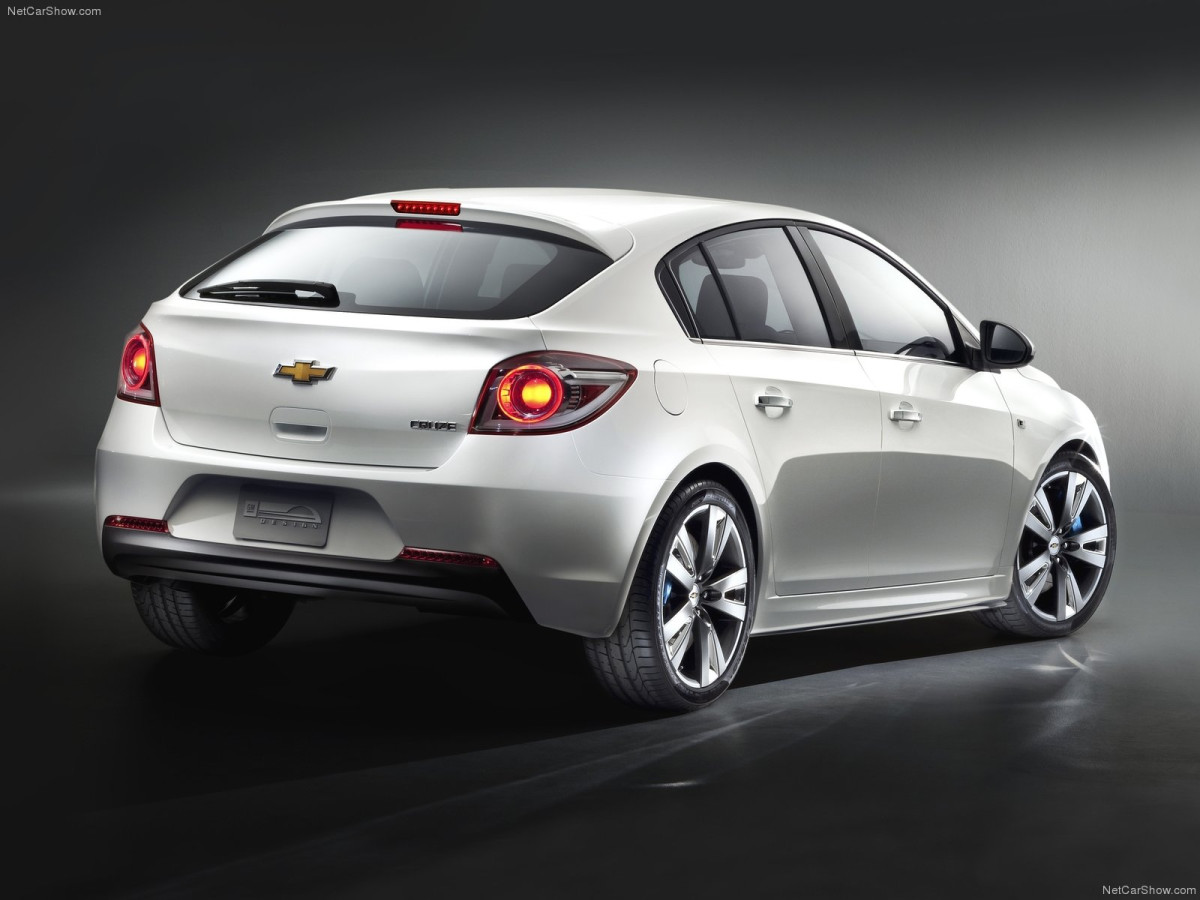 Chevrolet Cruze Hatchback фото 78450