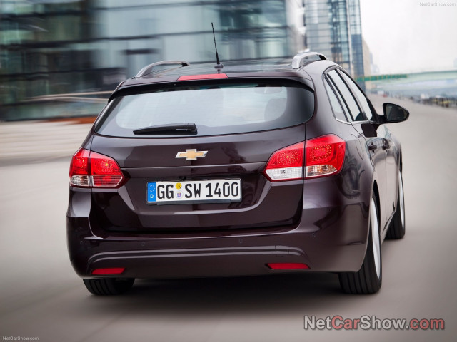 Chevrolet Cruze Station Wagon фото