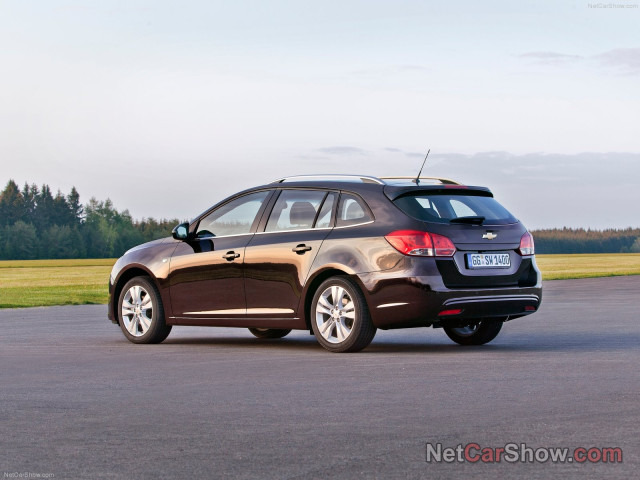 Chevrolet Cruze Station Wagon фото