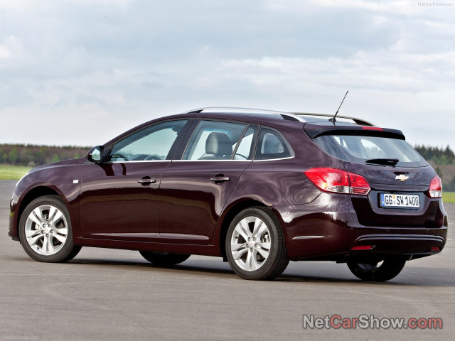 Chevrolet Cruze Station Wagon фото