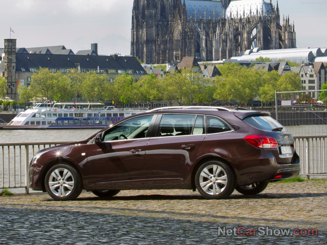 Chevrolet Cruze Station Wagon фото