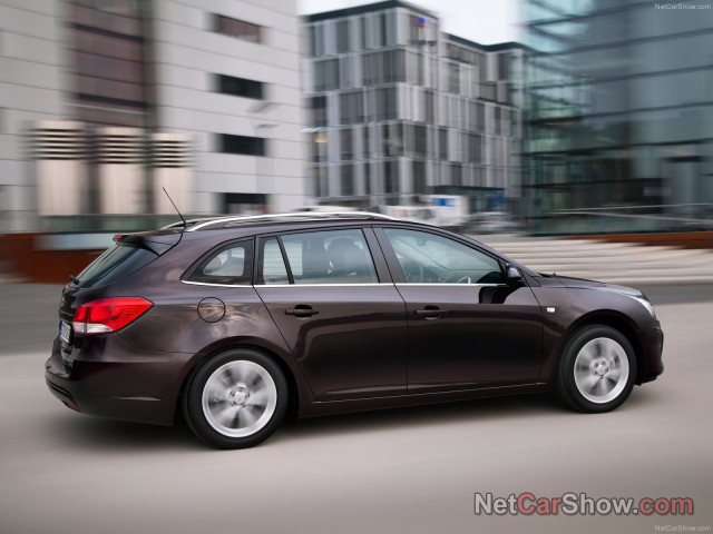 Chevrolet Cruze Station Wagon фото