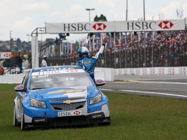 Chevrolet Cruze WTCC фото