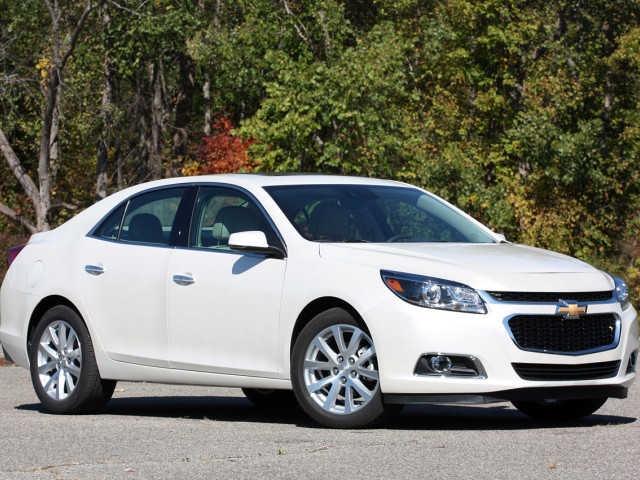 Chevrolet Malibu фото