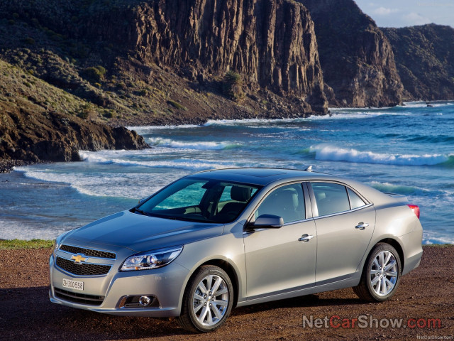 Chevrolet Malibu фото