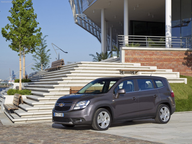 Chevrolet Orlando фото