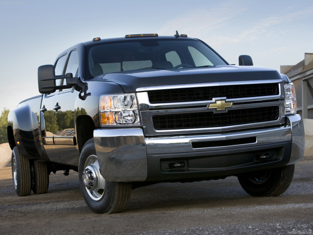 Chevrolet Silverado Crew Cab фото