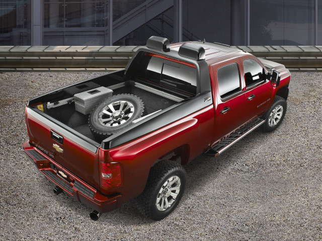 Chevrolet Silverado Crew Cab фото