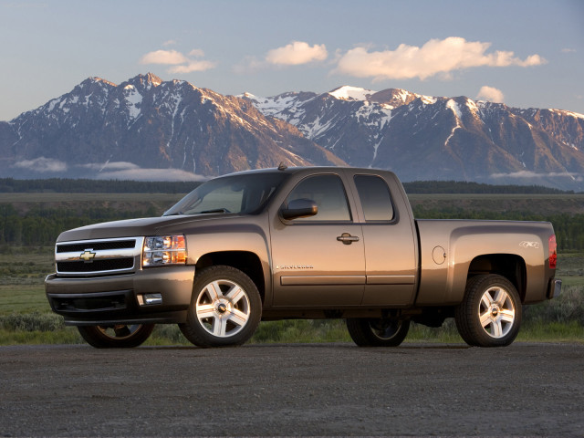 Chevrolet Silverado Extended Cab фото