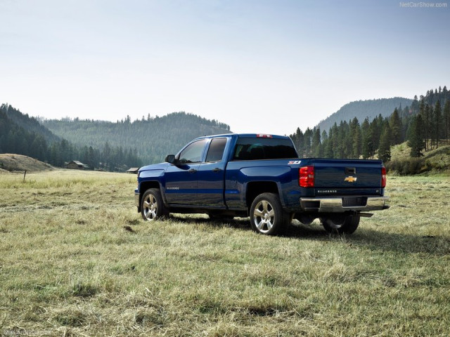 Chevrolet Silverado фото