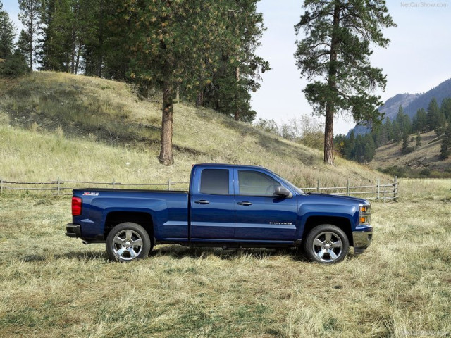 Chevrolet Silverado фото