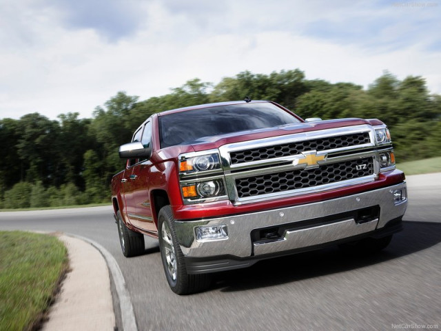 Chevrolet Silverado фото