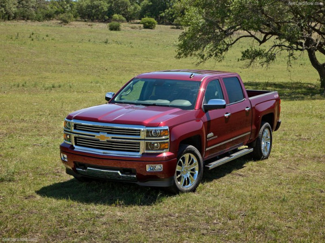 Chevrolet Silverado фото