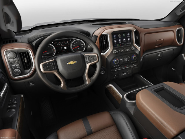 Chevrolet Silverado фото