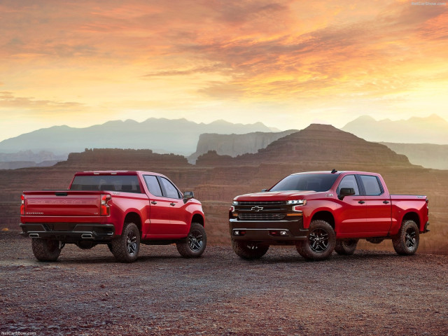 Chevrolet Silverado фото