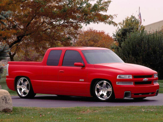 Chevrolet Silverado фото
