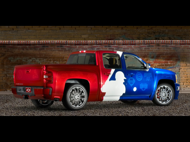 Chevrolet Silverado фото