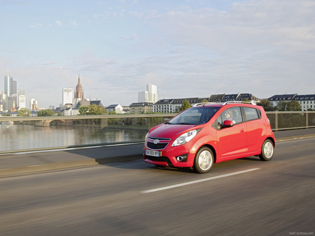 Chevrolet Spark фото