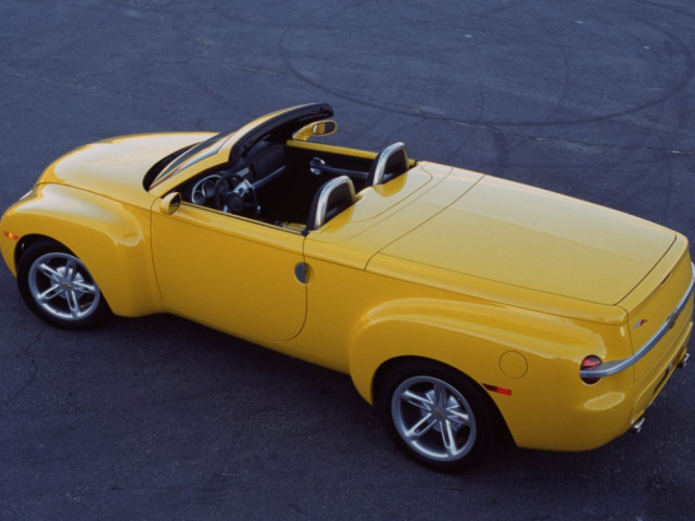 Chevrolet SSR фото