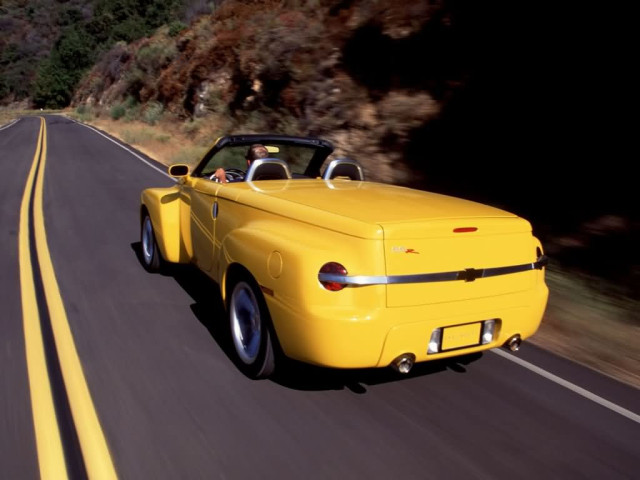 Chevrolet SSR фото